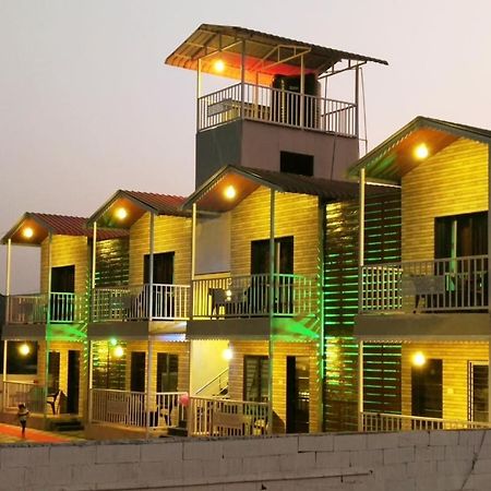 Royal Honey Resort Mahabaleshwar Exterior photo
